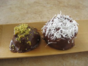Schokokuss_final Schokokuss with Pistachio and Coconut topping